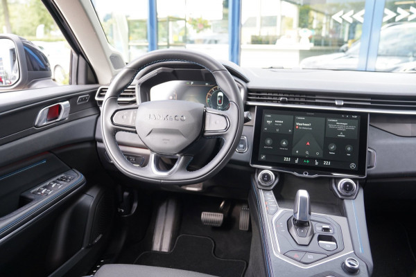 Lynk & Co 01 1.5|Prijs incl. 12 mnd garantie| PDC Panoramadak LMV Navi Apple carplay/Android auto Camera