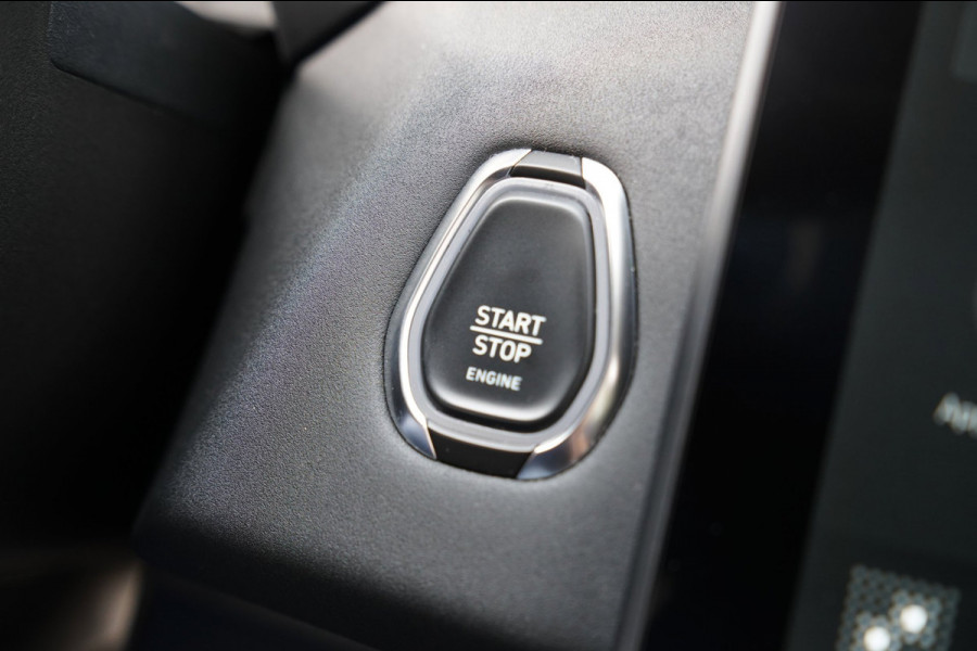 Lynk & Co 01 1.5|Prijs incl. 12 mnd garantie| PDC Panoramadak LMV Navi Apple carplay/Android auto Camera
