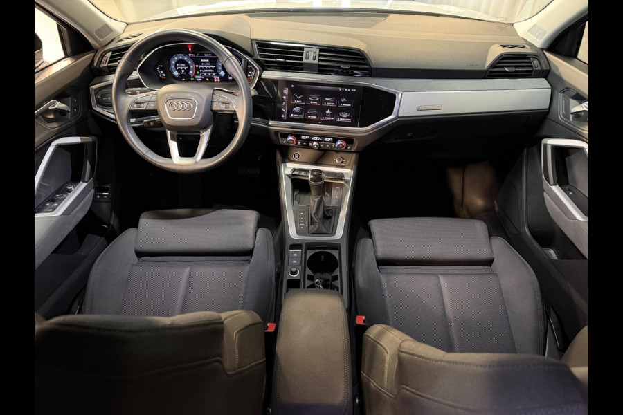 Audi Q3 Sportback 45 TFSI e S Edition 20"/Adaptieve cruise/Dodehoek/LED/Elektrische klep/Keyless/Stoelverwarming/PDC v+a/Apple Carplay & Android Auto