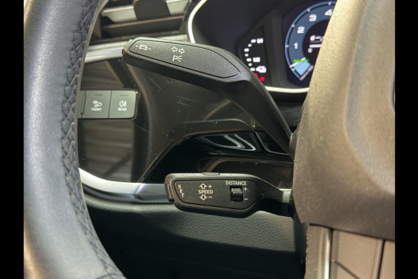 Audi Q3 Sportback 45 TFSI e S Edition 20"/Adaptieve cruise/Dodehoek/LED/Elektrische klep/Keyless/Stoelverwarming/PDC v+a/Apple Carplay & Android Auto