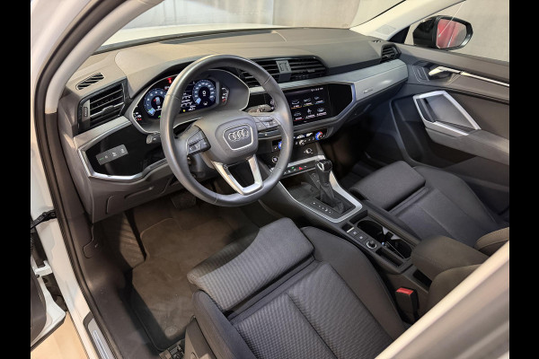 Audi Q3 Sportback 45 TFSI e S Edition 20"/Adaptieve cruise/Dodehoek/LED/Elektrische klep/Keyless/Stoelverwarming/PDC v+a/Apple Carplay & Android Auto