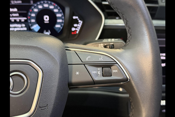Audi Q3 Sportback 45 TFSI e S Edition 20"/Adaptieve cruise/Dodehoek/LED/Elektrische klep/Keyless/Stoelverwarming/PDC v+a/Apple Carplay & Android Auto
