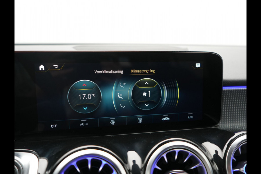 Mercedes-Benz EQB 300 4MATIC Progressive 7 Persoons 67 kWh 228pk Dealer O.H | SOH 96.1% | Cruise Control | MBUX Widescreen Navi | Camera | Sfeerverlichting | Virtual | DAB | 19"L.M |