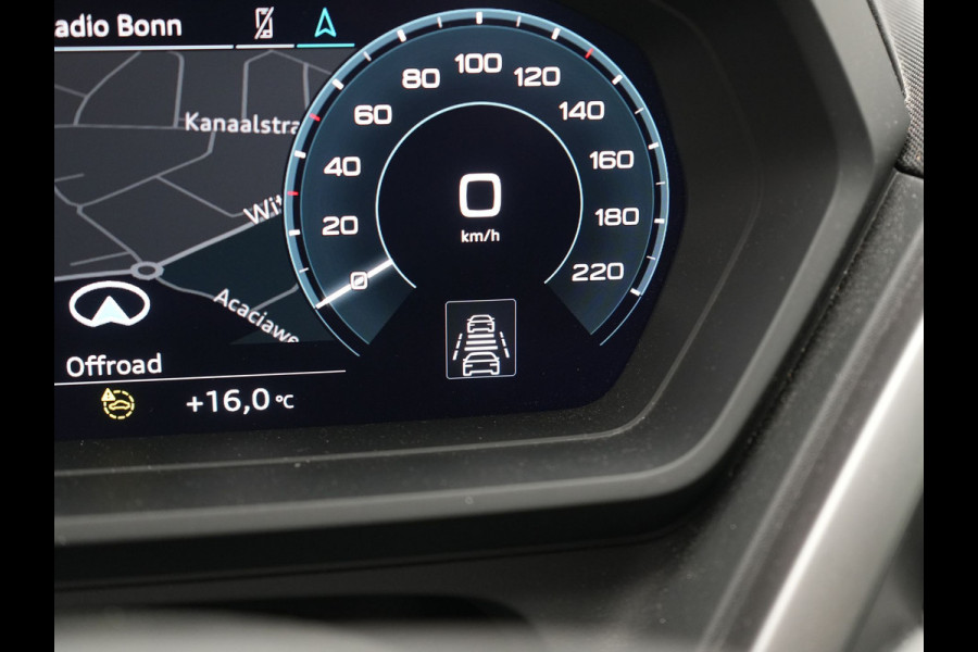 Audi Q4 e-tron 40 Advanced edition 77 kWh 204pk Dealer O.H | SOH 96.6% | Panodak | Adaptive Cruise | Matrix LED | Camera | Sportstoelen Verwarmd | Blis | Sfeerverlichting | Apple Carplay | DAB | Navigatie | 20"L.M