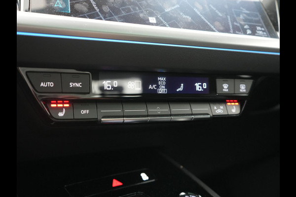 Audi Q4 e-tron 40 Advanced edition 77 kWh 204pk Dealer O.H | SOH 96.6% | Panodak | Adaptive Cruise | Matrix LED | Camera | Sportstoelen Verwarmd | Blis | Sfeerverlichting | Apple Carplay | DAB | Navigatie | 20"L.M