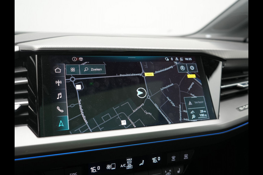 Audi Q4 e-tron 40 Advanced edition 77 kWh 204pk Dealer O.H | SOH 96.6% | Panodak | Adaptive Cruise | Matrix LED | Camera | Sportstoelen Verwarmd | Blis | Sfeerverlichting | Apple Carplay | DAB | Navigatie | 20"L.M