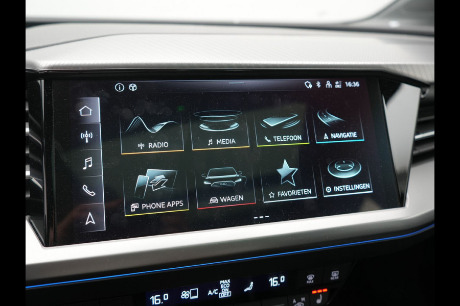 Audi Q4 e-tron 40 Advanced edition 77 kWh 204pk Dealer O.H | SOH 96.6% | Panodak | Adaptive Cruise | Matrix LED | Camera | Sportstoelen Verwarmd | Blis | Sfeerverlichting | Apple Carplay | DAB | Navigatie | 20"L.M