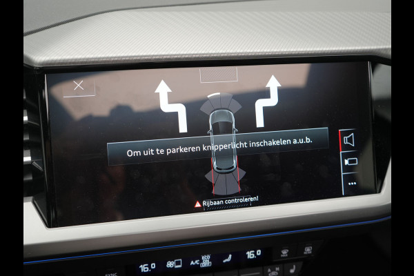 Audi Q4 e-tron 40 Advanced edition 77 kWh 204pk Dealer O.H | SOH 96.6% | Panodak | Adaptive Cruise | Matrix LED | Camera | Sportstoelen Verwarmd | Blis | Sfeerverlichting | Apple Carplay | DAB | Navigatie | 20"L.M