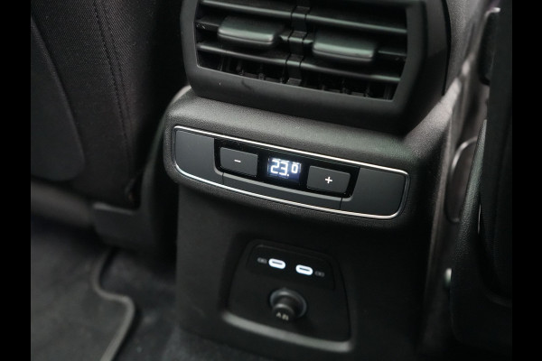 Audi Q4 e-tron 40 Advanced edition 77 kWh 204pk Dealer O.H | SOH 96.6% | Panodak | Adaptive Cruise | Matrix LED | Camera | Sportstoelen Verwarmd | Blis | Sfeerverlichting | Apple Carplay | DAB | Navigatie | 20"L.M