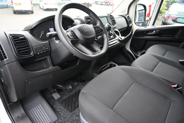 Fiat Ducato L2H2 2.2 MultiJet 140 pk 3.5t Camera, Cruise control, 270 Graden deuren