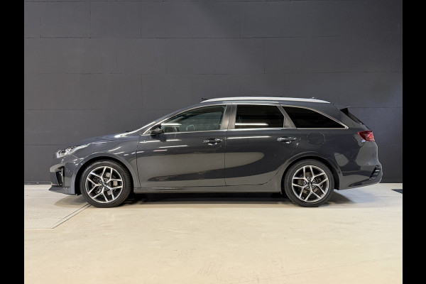 Kia Ceed Sportswagon 1.0 T-GDi GT-Line | Panoramadak | Dealer onderhouden | Camera | Afn. Trekhaak | Stoel/stuurverwarming | Carplay