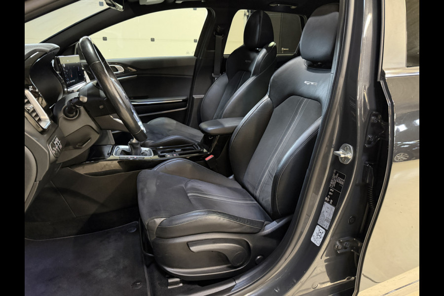 Kia Ceed Sportswagon 1.0 T-GDi GT-Line | Panoramadak | Dealer onderhouden | Camera | Afn. Trekhaak | Stoel/stuurverwarming | Carplay