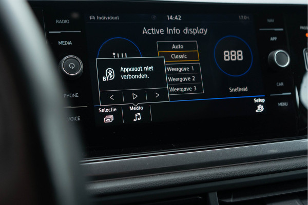 Volkswagen Polo 1.0 TSI Highline / R-Line/ Panoramadak/ Adaptive Cruise Control/ 85kW (116PK)