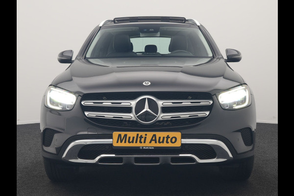 Mercedes-Benz GLC 300e 4MATIC PHEV 313pk Dealer O.H | Panodak | Sportstoelen Verwarmd | Sfeerverlichting | Cruise Control | Blis | Apple Carplay | Navigatie | 18"L.M | Plug In Hybrid