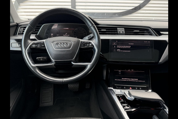 Audi e-tron e-tron 50 quattro Launch edition plus 71 kWh SoH 84% 2e Eigenaar|Navi|Pano|Trekhaak|Leder|Virtual Cockpit|Carplay|Cruise|N.A.P|APK tot 10-2027