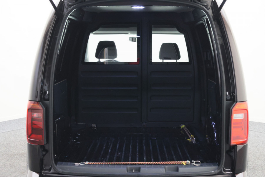 Volkswagen Caddy 2.0 TDI DSG L1H1 BMT Airco, Winterpakket, ACC, Camera, Bi-Xenon, PDC, 15''