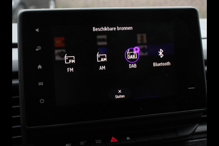 Renault Trafic 2.0 Blue dCi 150 EDC T30 L2H1 Advance Dubbele Cabine Navigatie Airco Lichtmetalen velgen Betimmering Trekhaak Camera Parkeer sensoren Dab