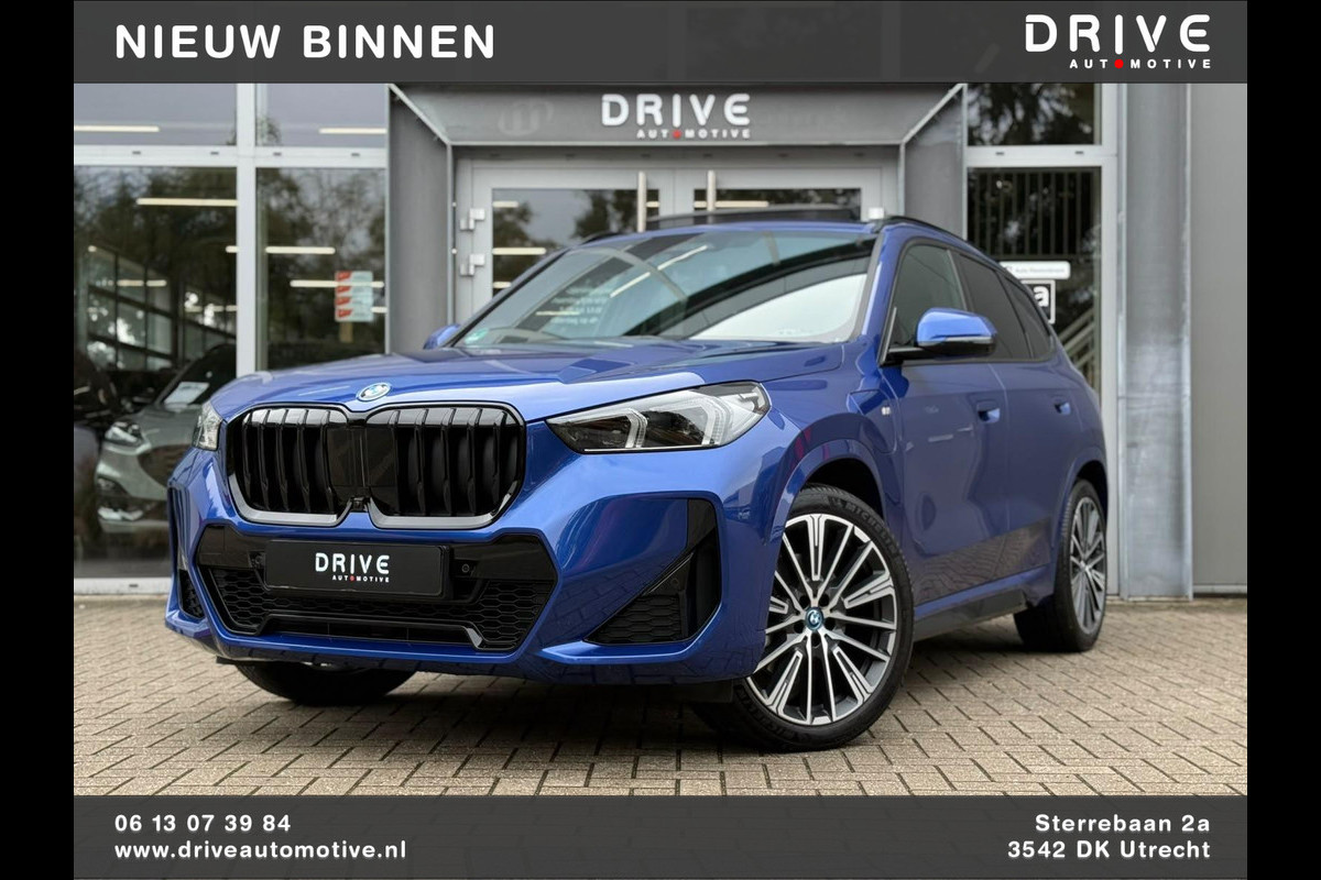 BMW X1 xDrive30e 326PK M-Sport |Full Option|Pano|H/K|DrivingAssProf|Innovation|20"|Trekhaak