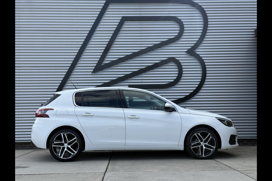 Peugeot 308 1.2 PureTech Allure Navi|Pano|Carplay|Clima|Cruise|PDC|D-riem vv in 2024|APK tot 02-2027