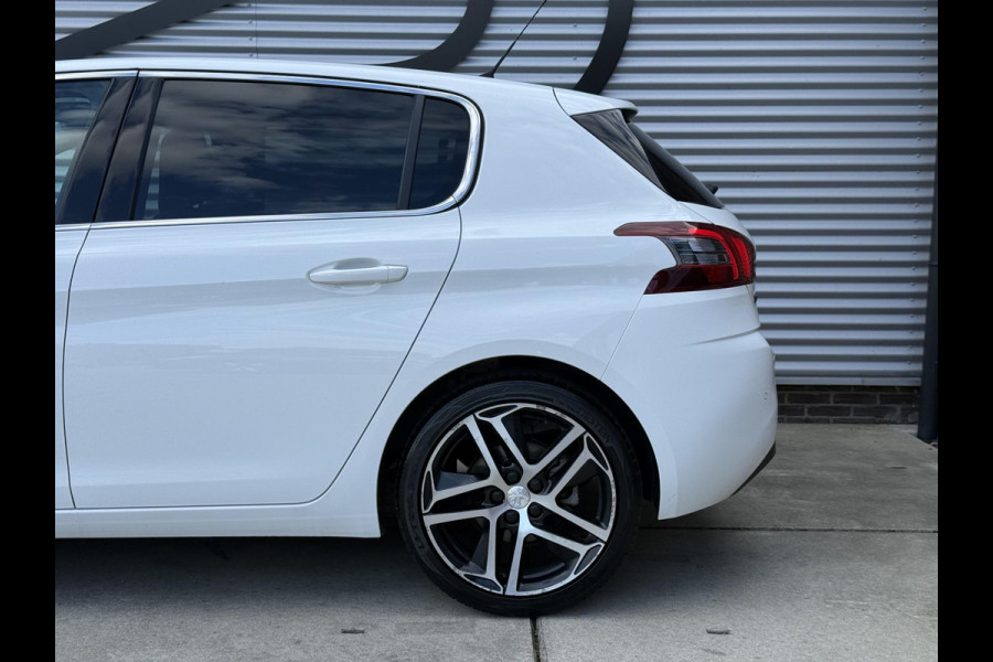 Peugeot 308 1.2 PureTech Allure Navi|Pano|Carplay|Clima|Cruise|PDC|D-riem vv in 2024|APK tot 02-2027