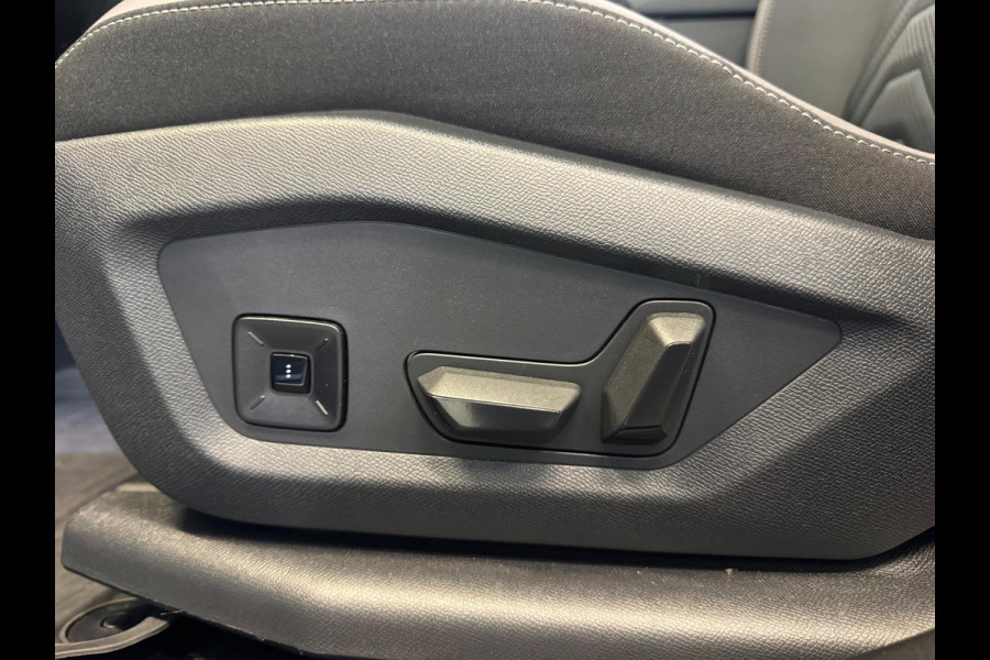 Jeep Compass 1.2 e-Hybrid First Edition | Panoramadak | Lederen bekleding | Prijs is rijklaar
