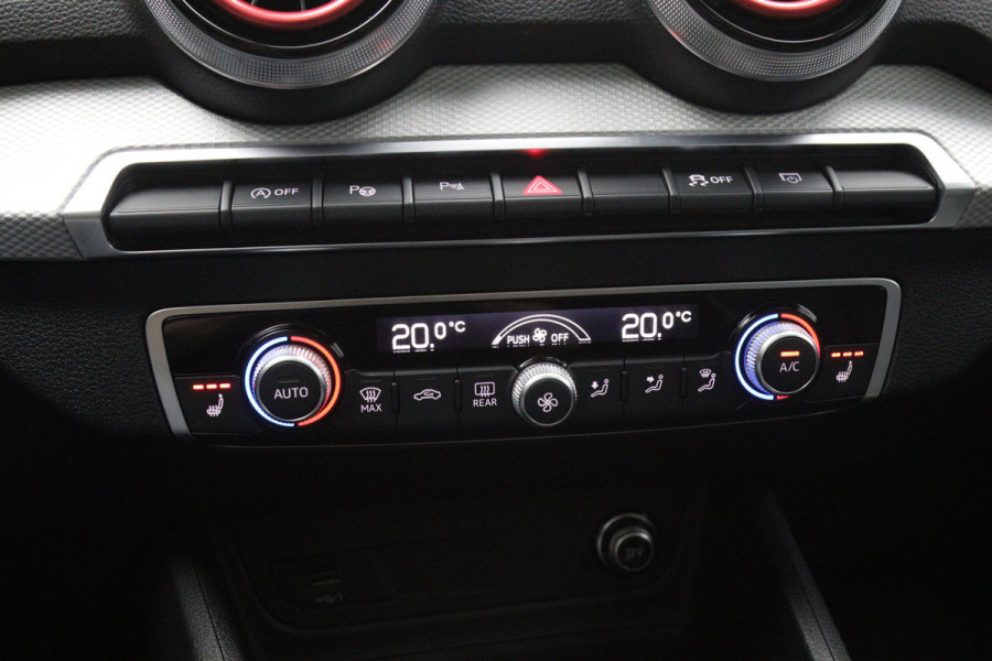 Audi Q2 35 TFSI 150 PK Automaat S-Line Edition, Panoramadak, LED, Camera, Cruise Control