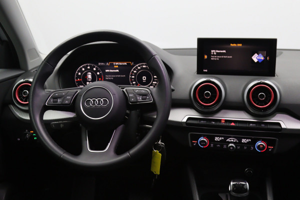 Audi Q2 35 TFSI 150 PK Automaat S-Line Edition, Panoramadak, LED, Camera, Cruise Control