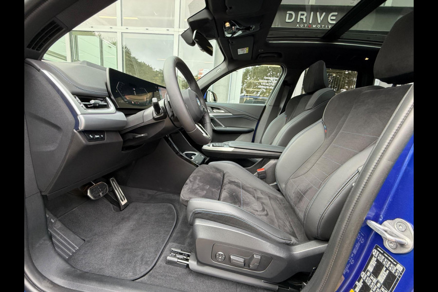 BMW X1 xDrive30e 326PK M-Sport |Full Option|Pano|H/K|DrivingAssProf|Innovation|20"|Trekhaak