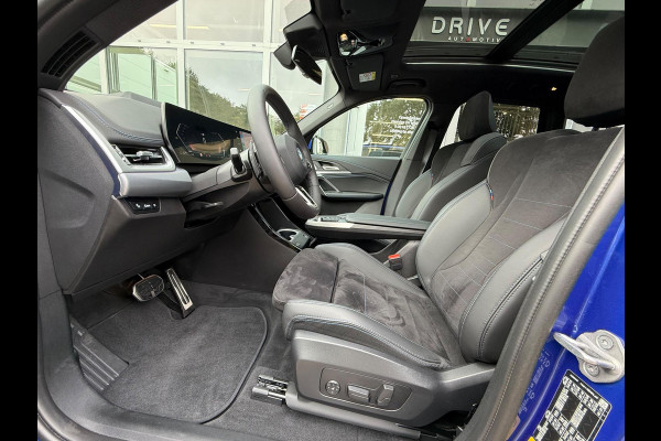 BMW X1 xDrive30e 326PK M-Sport |Full Option|Pano|H/K|DrivingAssProf|Innovation|20"|Trekhaak