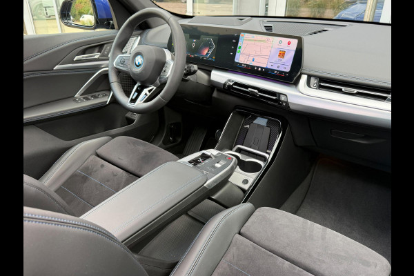 BMW X1 xDrive30e 326PK M-Sport |Full Option|Pano|H/K|DrivingAssProf|Innovation|20"|Trekhaak
