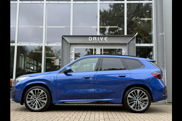 BMW X1 xDrive30e 326PK M-Sport |Full Option|Pano|H/K|DrivingAssProf|Innovation|20"|Trekhaak