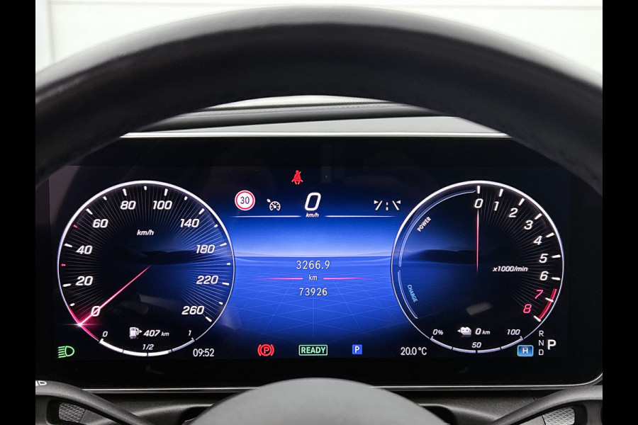 Mercedes-Benz C-Klasse Estate 300 e AMG Line | AMG-LIne In en exterieru | Sfeefverlichting | Stoe verwarming + Koeling | Trekhaak | Pano- Schuif kanteldak | Inclusief 24 maanden Mercedes-Benz Certified garantie voor Europa.