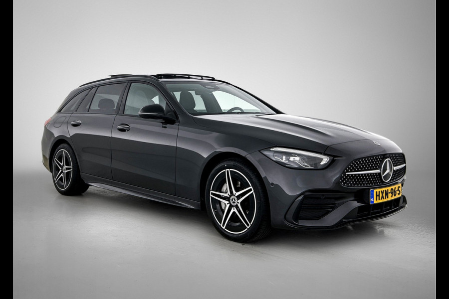 Mercedes-Benz C-Klasse Estate 300 e AMG Line | AMG-LIne In en exterieru | Sfeefverlichting | Stoe verwarming + Koeling | Trekhaak | Pano- Schuif kanteldak | Inclusief 24 maanden Mercedes-Benz Certified garantie voor Europa.