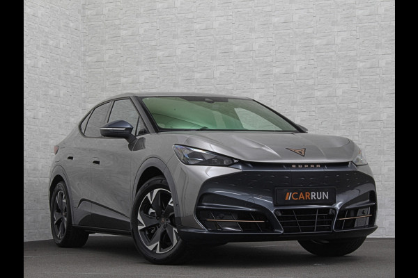 CUPRA Tavascan 286pk NIEUW & RUIM 3000,= VOORDEEL! | 77 kWh | Nieuw! | Winter-Pack | Warmtepomp | Verlengde Fabrieksgarantie | 7x Op Voorraad | 3-Zone Clima | Verwarmde Voorruit | Keyless-Entry | Sfeerverlichting | Stoelverwarming | Carplay | Stuurverwarming | Getint Glas | 19 inch | Lane-Assist | Camera | Draadloos Laden |