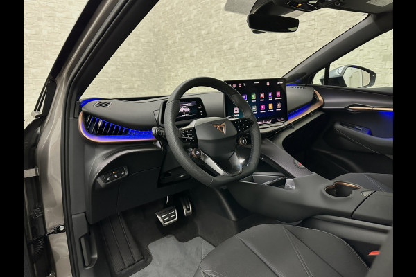 CUPRA Tavascan 286pk NIEUW & RUIM 3000,= VOORDEEL! | 77 kWh | Nieuw! | Winter-Pack | Warmtepomp | Verlengde Fabrieksgarantie | 7x Op Voorraad | 3-Zone Clima | Verwarmde Voorruit | Keyless-Entry | Sfeerverlichting | Stoelverwarming | Carplay | Stuurverwarming | Getint Glas | 19 inch | Lane-Assist | Camera | Draadloos Laden |