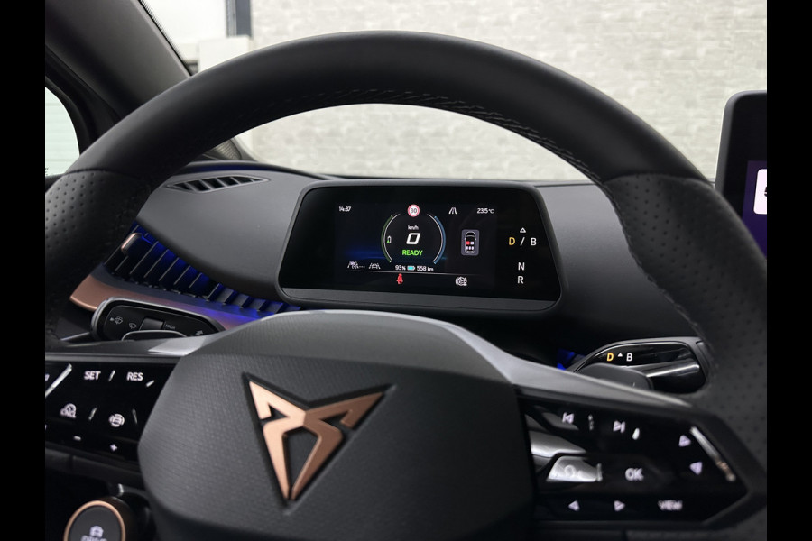 CUPRA Tavascan 286pk NIEUW & RUIM 3000,= VOORDEEL! | 77 kWh | Nieuw! | Winter-Pack | Warmtepomp | Verlengde Fabrieksgarantie | 7x Op Voorraad | 3-Zone Clima | Verwarmde Voorruit | Keyless-Entry | Sfeerverlichting | Stoelverwarming | Carplay | Stuurverwarming | Getint Glas | 19 inch | Lane-Assist | Camera | Draadloos Laden |