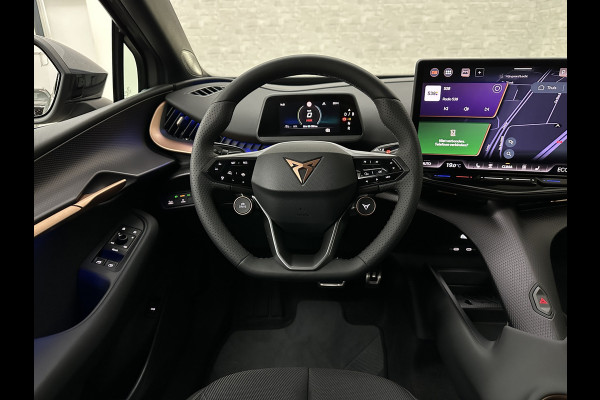 CUPRA Tavascan 286pk 77 kWh Aero-pack | Nieuw! | Winter-Pack | Warmtepomp | Verlengde Fabrieksgarantie | 7x Op Voorraad | Adaptive Cruise Contr 3-Zone Clima | Verwarmde Voorruit | Keyless-Entry | Sfeerverlichting | Stoelverwarming | Carplay | Stuurverwarming | Getint Glas | 19 inch | Lane-Assist | Camera | Draadloos Laden |