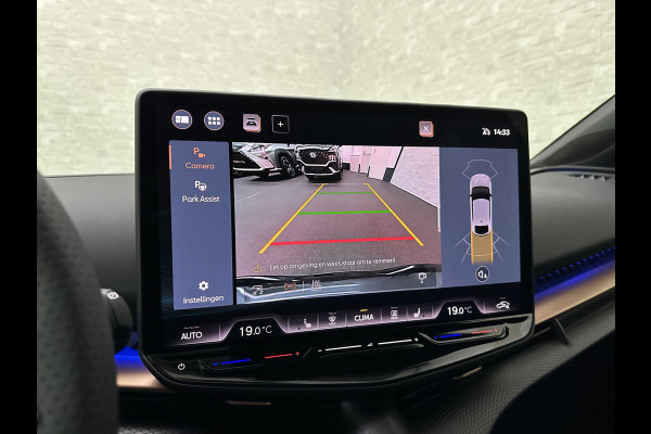 CUPRA Tavascan 286pk 77 kWh Aero-pack | Nieuw! | Winter-Pack | Warmtepomp | Verlengde Fabrieksgarantie | 7x Op Voorraad | Adaptive Cruise Contr 3-Zone Clima | Verwarmde Voorruit | Keyless-Entry | Sfeerverlichting | Stoelverwarming | Carplay | Stuurverwarming | Getint Glas | 19 inch | Lane-Assist | Camera | Draadloos Laden |