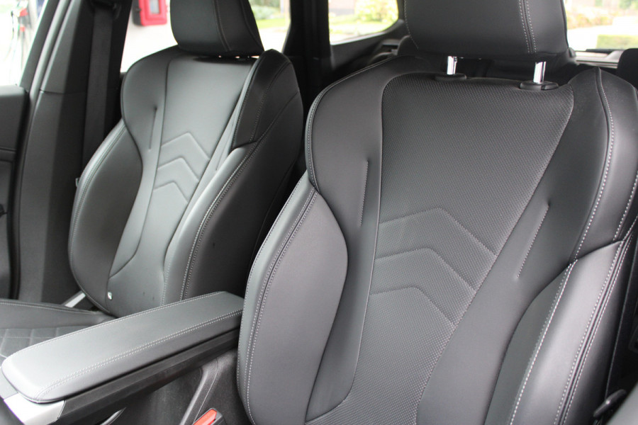 BMW X1 xDrive30e M Sportpakket | H&K | Driving Assistant Professional | Elek. Trekhaak