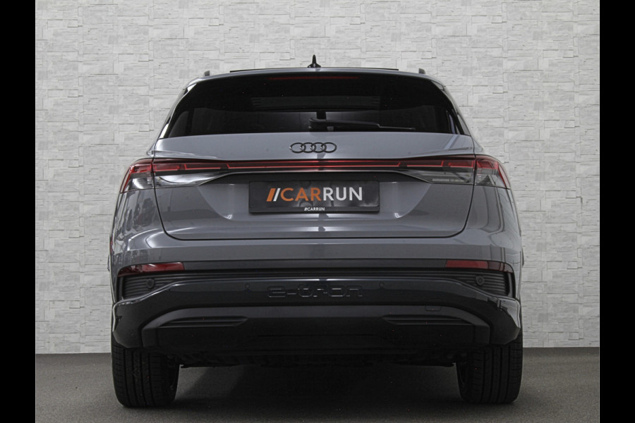 Audi Q4 e-tron 40 S-Line 77 kWh | Panorama | #RS-Leder | Warmtepomp | Sportstoelen | ACC | Lane Ass. | 5x Q4 op voorraad! | MMi+ | Virtual-Cockpit | 3-Zone Climate Control | Getint Glas | Zwarte Hemel | Elktr. A klep | Kieselgrijs | Btw Auto.