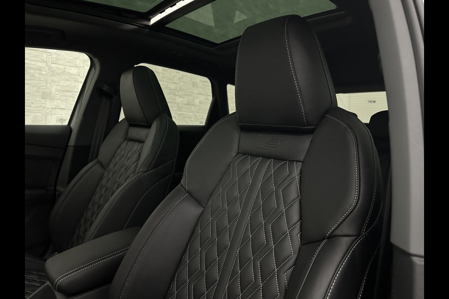 Audi Q4 e-tron 40 S-Line 77 kWh | Panorama | #RS-Leder | Warmtepomp | Sportstoelen | ACC | Lane Ass. | 5x Q4 op voorraad! | MMi+ | Virtual-Cockpit | 3-Zone Climate Control | Getint Glas | Zwarte Hemel | Elktr. A klep | Kieselgrijs | Btw Auto.