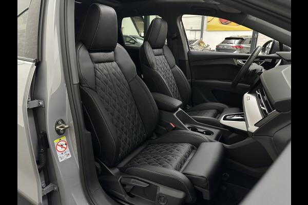 Audi Q4 e-tron 40 S-Line 77 kWh | Panorama | #RS-Leder | Warmtepomp | Sportstoelen | ACC | Lane Ass. | 5x Q4 op voorraad! | MMi+ | Virtual-Cockpit | 3-Zone Climate Control | Getint Glas | Zwarte Hemel | Elktr. A klep | Kieselgrijs | Btw Auto.