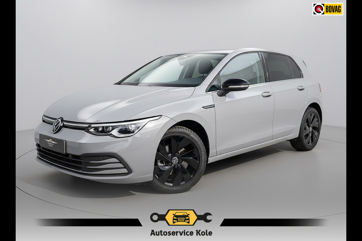 Volkswagen Golf 1.5 TSI 130pk Style * LAGE KMSTAND 26.000KM! * ParkeerCamera * Adaptieve Cruise Control * LM velgen *