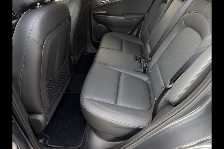 Hyundai Kona EV Premium 64 kWh / Warmtepomp / Keyless / Stoelverw. + ventilatie / HU-display