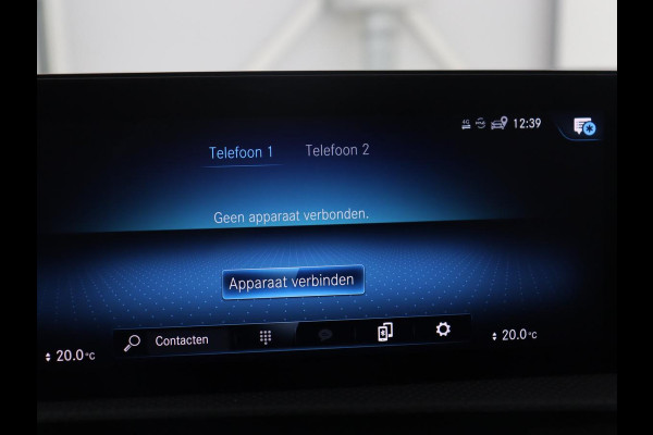 Mercedes-Benz CLA-Klasse Shooting Brake 200 Business Solution Luxury | Panoramadak | Adaptive cruise | Memory | Trekhaak | Stoelverwarming | Camera | Park assist | Sfeerverlichting | Carplay | Climate control