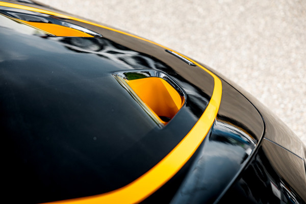 McLaren 620R 3.8 V8 / 1 of 225 / MSO R Pack / Bowers & Wilkins / MSO Defined Carbon Fibre / McLaren Track Telemetry