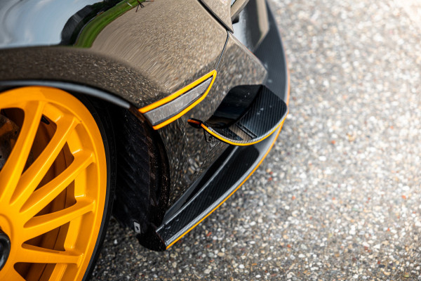 McLaren 620R 3.8 V8 / 1 of 225 / MSO R Pack / Bowers & Wilkins / MSO Defined Carbon Fibre / McLaren Track Telemetry