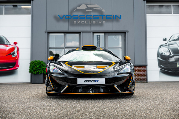 McLaren 620R 3.8 V8 / 1 of 225 / MSO R Pack / Bowers & Wilkins / MSO Defined Carbon Fibre / McLaren Track Telemetry