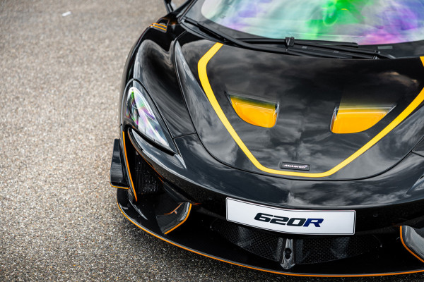 McLaren 620R 3.8 V8 / 1 of 225 / MSO R Pack / Bowers & Wilkins / MSO Defined Carbon Fibre / McLaren Track Telemetry