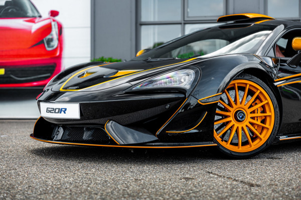 McLaren 620R 3.8 V8 / 1 of 225 / MSO R Pack / Bowers & Wilkins / MSO Defined Carbon Fibre / McLaren Track Telemetry